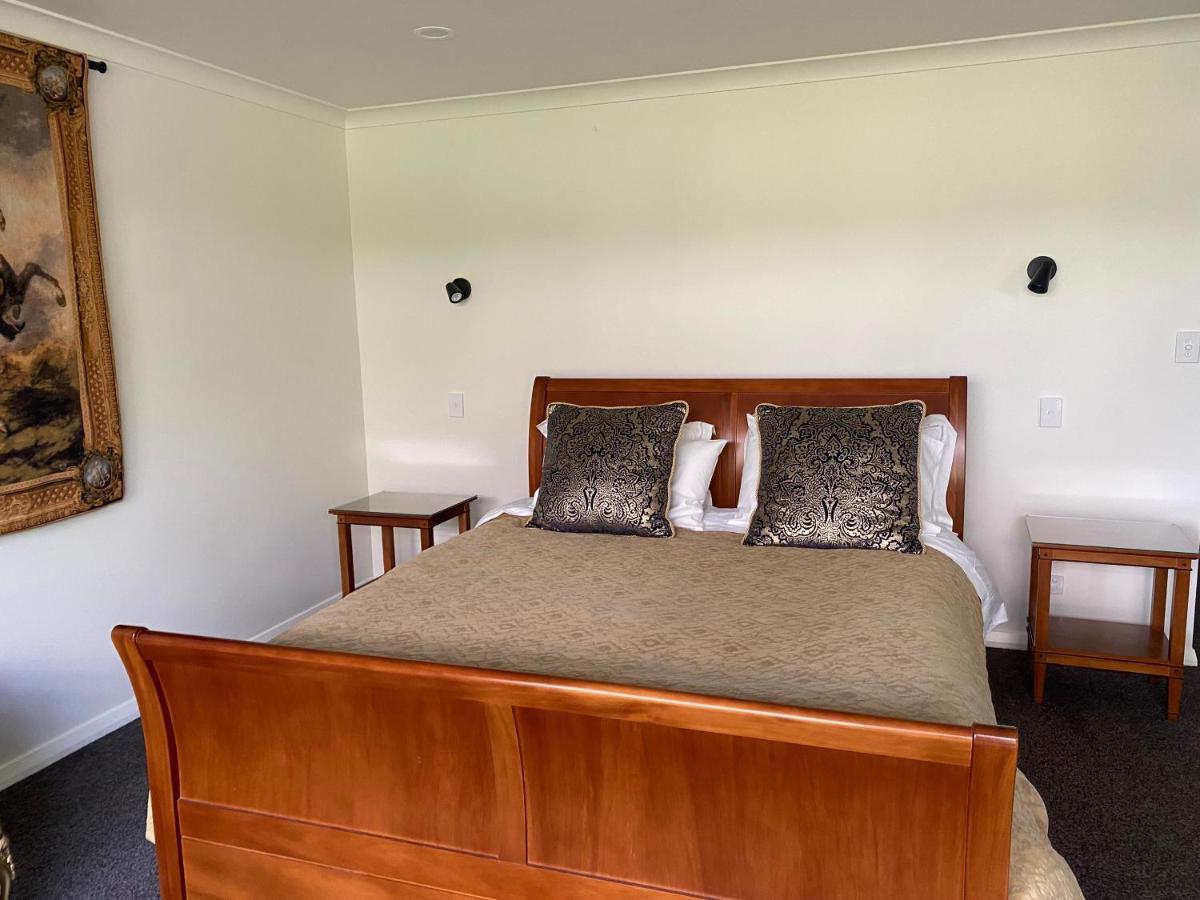 Te Whare Ma Bed and Breakfast Kerikeri Esterno foto